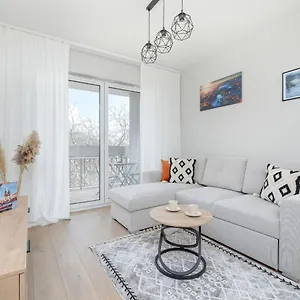 Apartament Bright Park Lotnikow Near Tauron Arena By Renters, Kraków